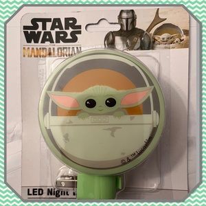 🍃New🍃 Star War’s Mandalorian Night Light 🍃